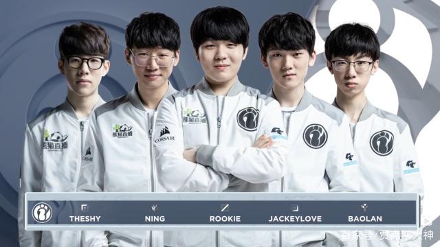 在他每一次 在他每一次