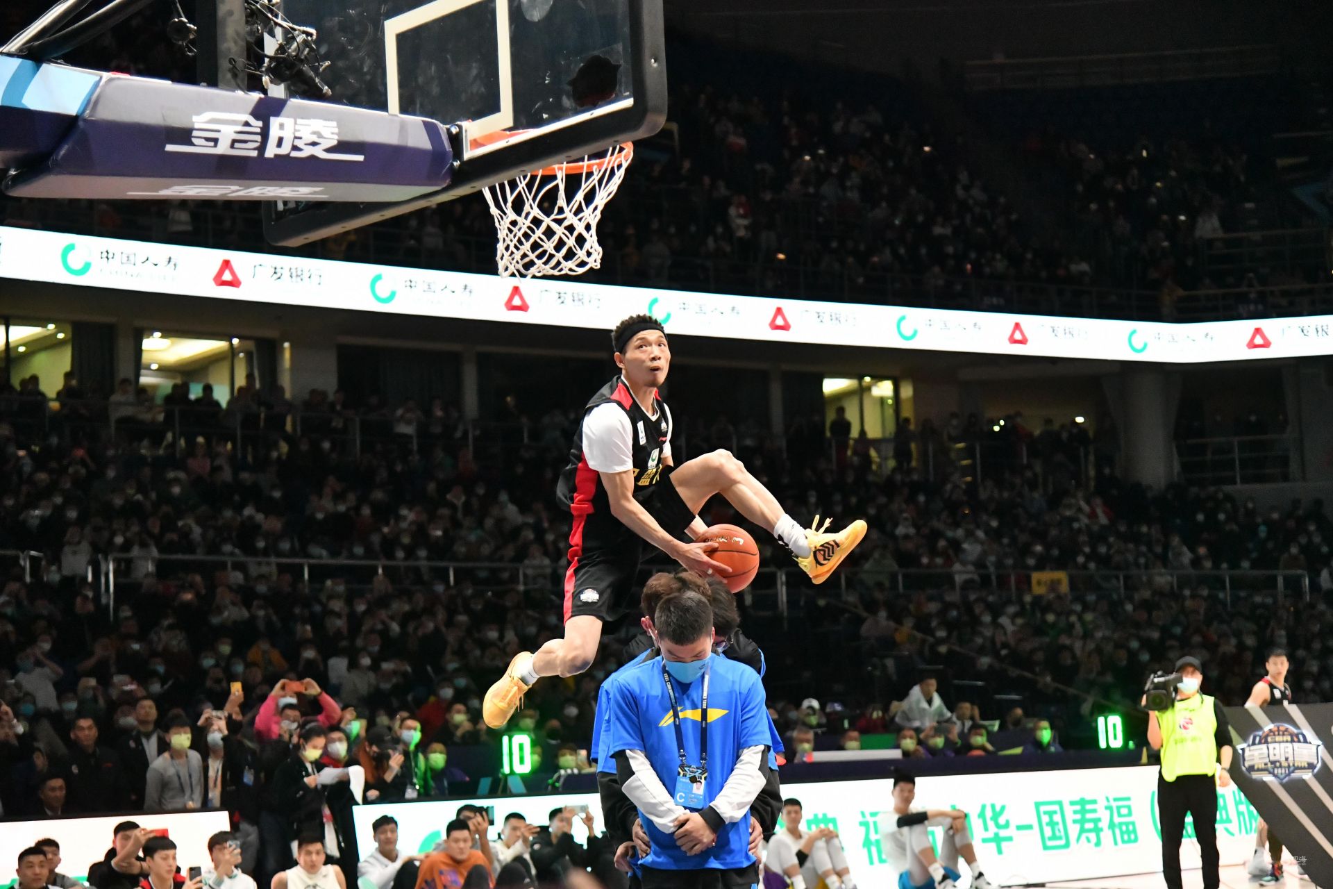 海登海姆并 海登海姆并